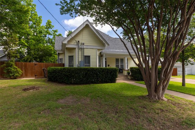 412 W Josephine Street, Weatherford, TX 76086