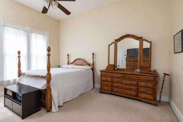 412 W Josephine Street, Weatherford, TX 76086