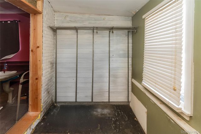 111 N Pierpont Avenue, Newburgh, NY 12550