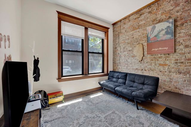 1404 W Flournoy Street 1, Chicago, IL 60607