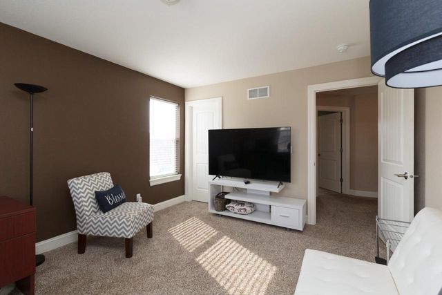 558 Yosemite AVENUE, Hartford, WI 53027