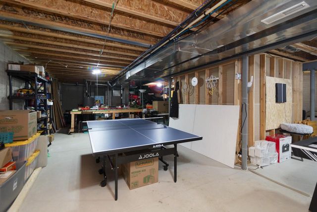 558 Yosemite AVENUE, Hartford, WI 53027