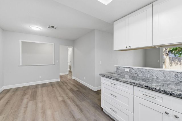 7826 Ashmont St, Citrus Heights, CA 95621