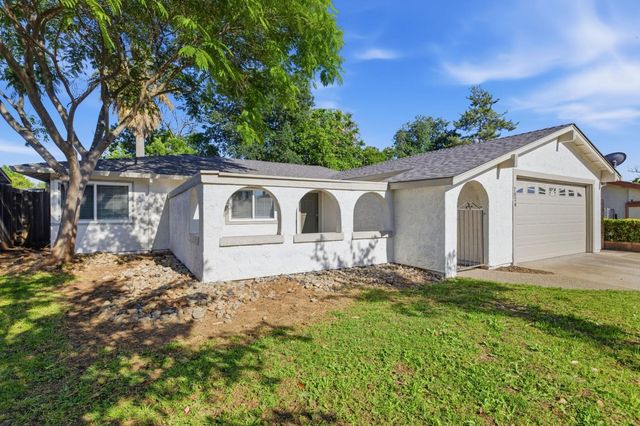 7826 Ashmont St, Citrus Heights, CA 95621