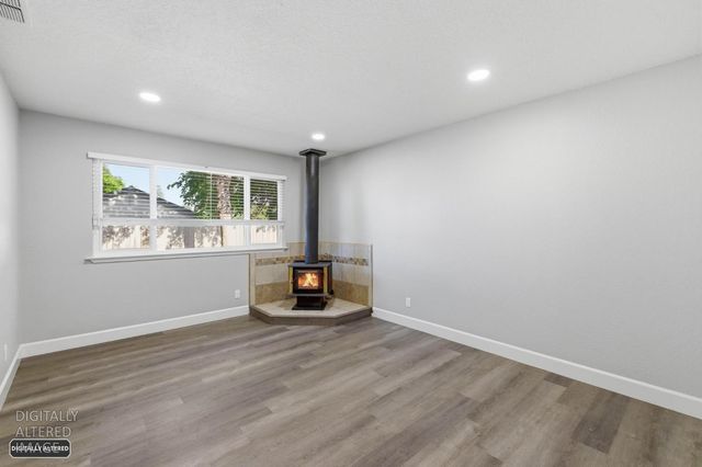 7826 Ashmont St, Citrus Heights, CA 95621