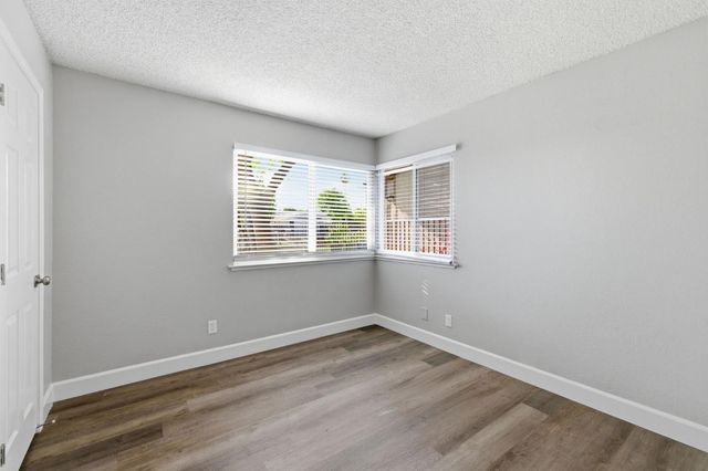 7826 Ashmont St, Citrus Heights, CA 95621