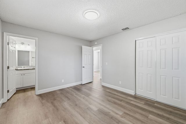 7826 Ashmont St, Citrus Heights, CA 95621