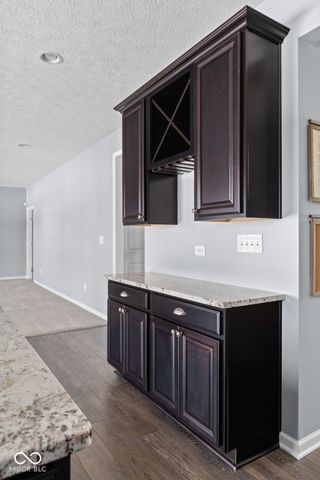 12042 Eagletree Court, Zionsville, IN 46077