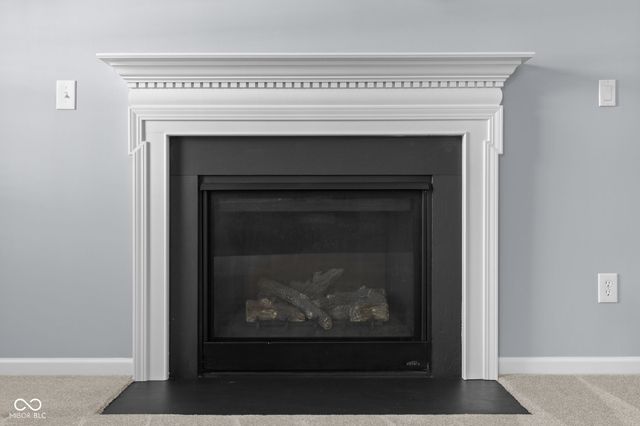 12042 Eagletree Court, Zionsville, IN 46077