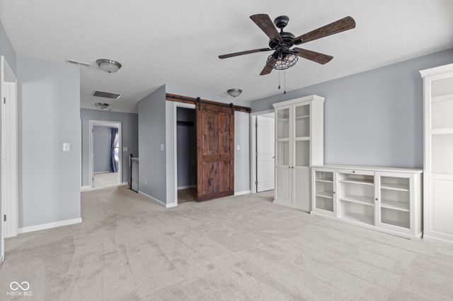 12042 Eagletree Court, Zionsville, IN 46077