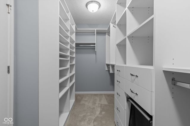 12042 Eagletree Court, Zionsville, IN 46077