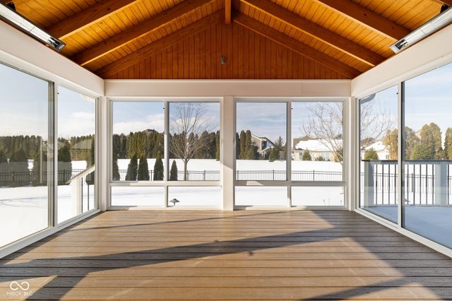 12042 Eagletree Court, Zionsville, IN 46077