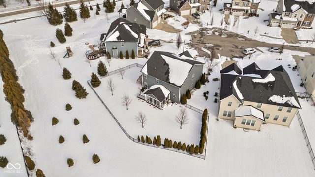 12042 Eagletree Court, Zionsville, IN 46077