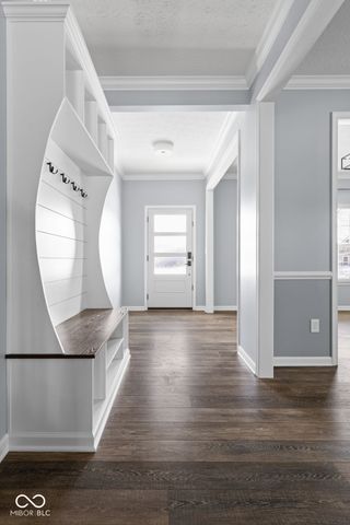 12042 Eagletree Court, Zionsville, IN 46077