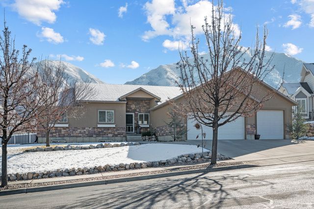 1137 S 925 E, Salem, UT 84653