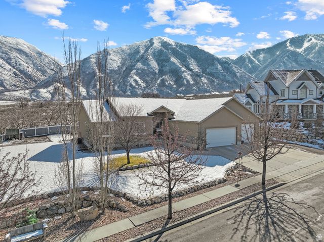 1137 S 925 E, Salem, UT 84653