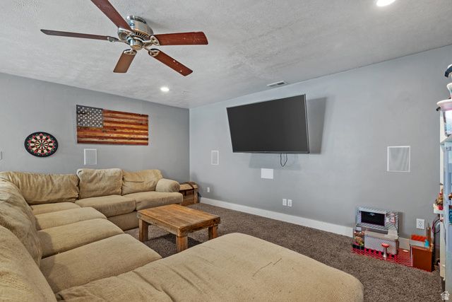 1137 S 925 E, Salem, UT 84653