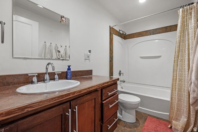 1137 S 925 E, Salem, UT 84653