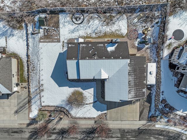 1137 S 925 E, Salem, UT 84653