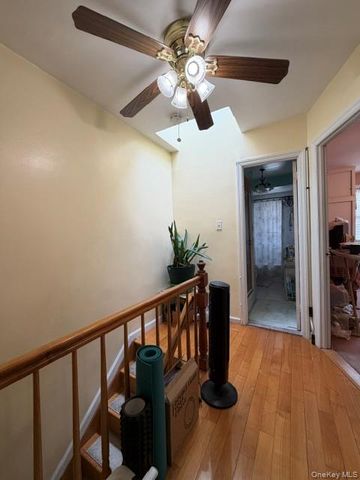 150-14 78th Avenue, Kew Garden Hills, NY 11367