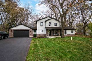 101 N Schoenbeck Road, Prospect Heights, IL 60070