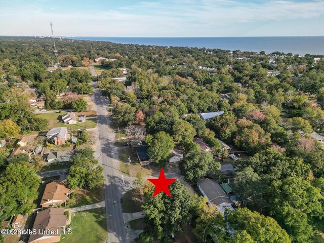 2119 18th Avenue, Gulfport, MS 39501