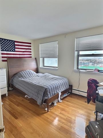 1039 Commonwealth Ave 27, Boston, MA 02215