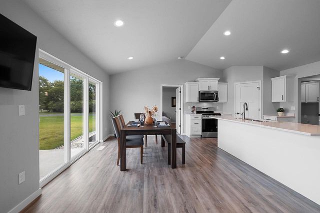1501 LIBERTY AVENUE, Neenah, WI 54956