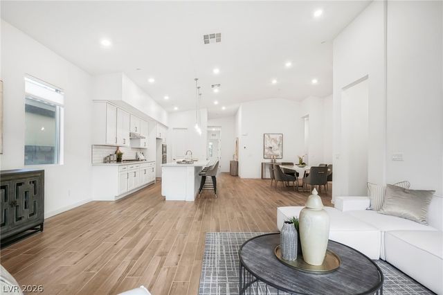 109 Agnew Street, Las Vegas, NV 89138