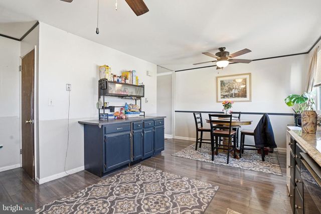 87 W PARK AVE, Sellersville, PA 18960