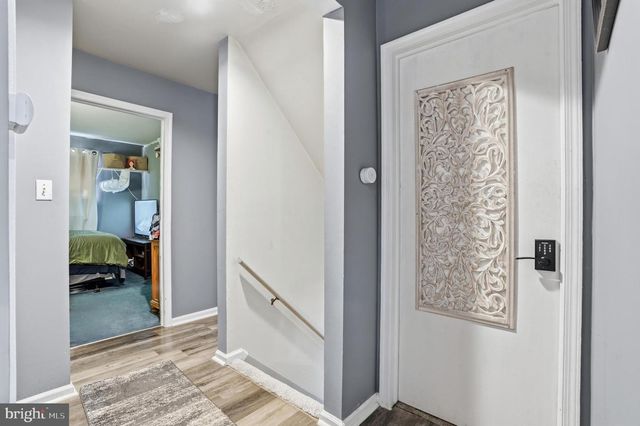 87 W PARK AVE, Sellersville, PA 18960