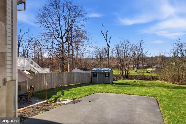 87 W PARK AVE, Sellersville, PA 18960