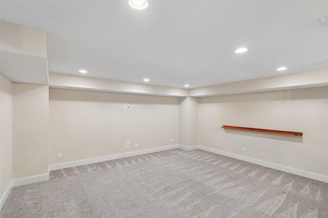 2310 SW White Birch Drive, Ankeny, IA 50023