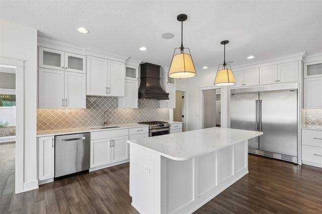 2310 SW White Birch Drive, Ankeny, IA 50023