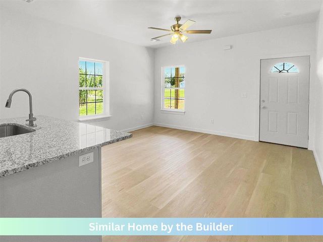 2104 SW Charles Whitlow Ave, Lawton, OK 73501
