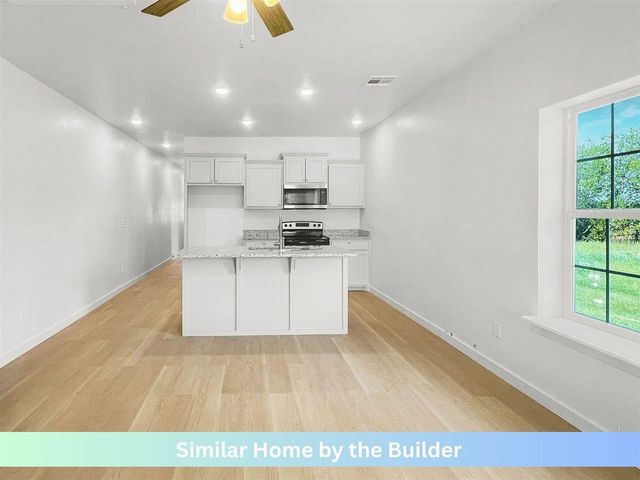 2104 SW Charles Whitlow Ave, Lawton, OK 73501