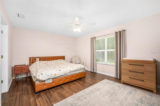8725 NW 9TH PLACE, Gainesville, FL 32606