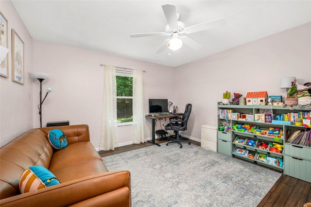 8725 NW 9TH PLACE, Gainesville, FL 32606