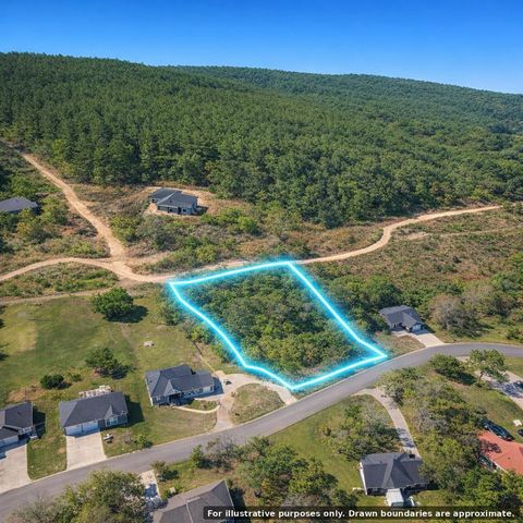 5311 Hunter Village Dr, Ooltewah, TN 37363