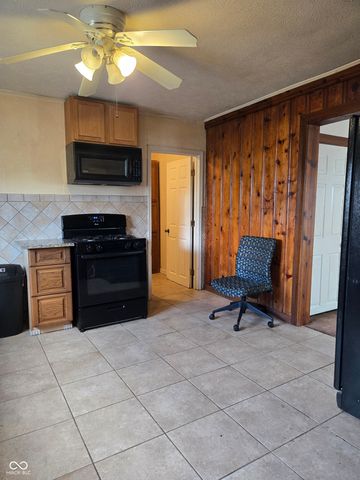818 Iowa Street, Indianapolis, IN 46203