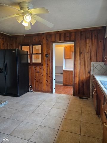 818 Iowa Street, Indianapolis, IN 46203
