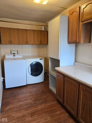 818 Iowa Street, Indianapolis, IN 46203