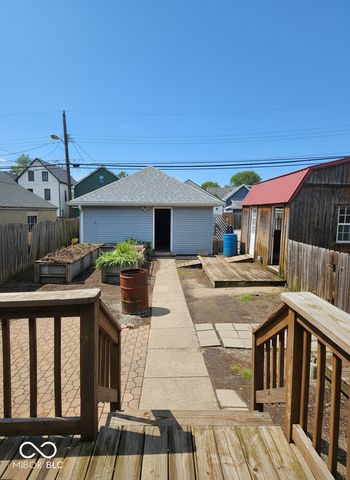 818 Iowa Street, Indianapolis, IN 46203