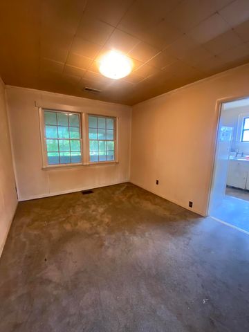 4909 Sunbeam Avenue, Chattanooga, TN 37411