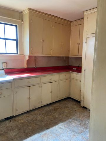 4909 Sunbeam Avenue, Chattanooga, TN 37411