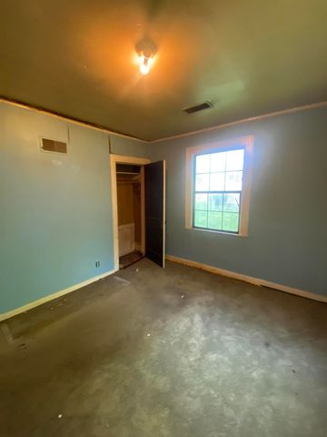 4909 Sunbeam Avenue, Chattanooga, TN 37411