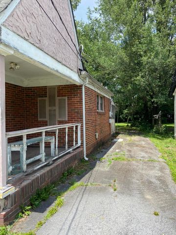 4909 Sunbeam Avenue, Chattanooga, TN 37411
