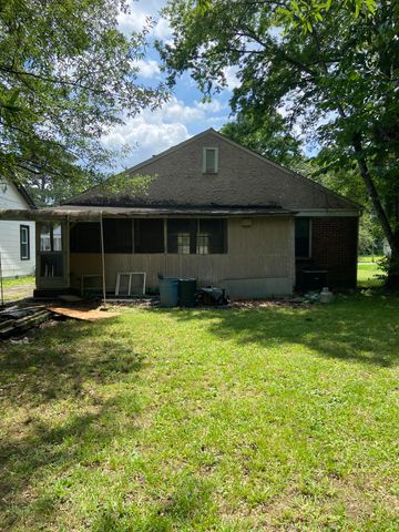 4909 Sunbeam Avenue, Chattanooga, TN 37411