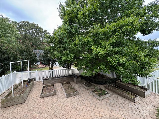 17115 Grenache Court, Cornelius, NC 28031