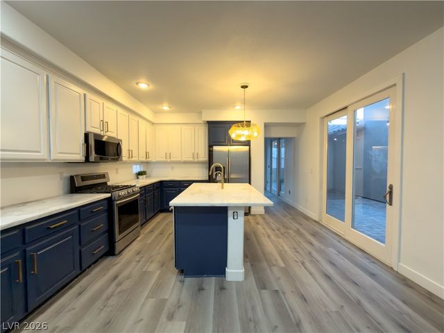 11500 Belmont Lake Drive 102, Las Vegas, NV 89135